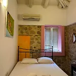 Sofia 3*