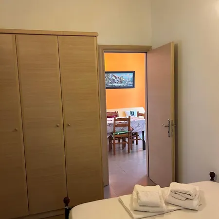 Sofia Παραλία Ιρίων